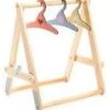 Djeco Wäscheständer Inkl. 3 Kleiderbügel Pomea -Corolle Verkaufsgeschäft djeco waeschestaender inkl 3 kleiderbuegel pomea